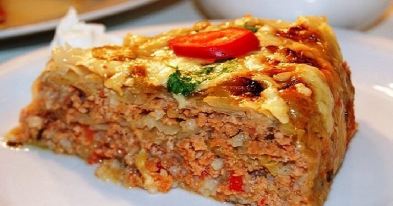 Больше не вожусь с голубцами: сытный капустный пирог гораздо проще и вкуснее!