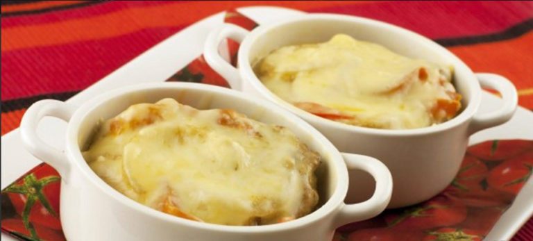Курица с овощами в горшочке! К праздничному столу!