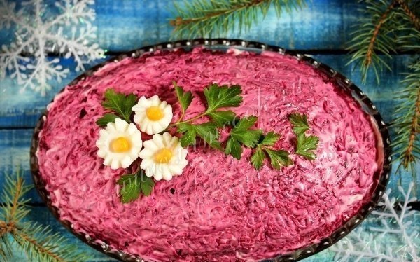 Салат «Скумбрия под шубой»