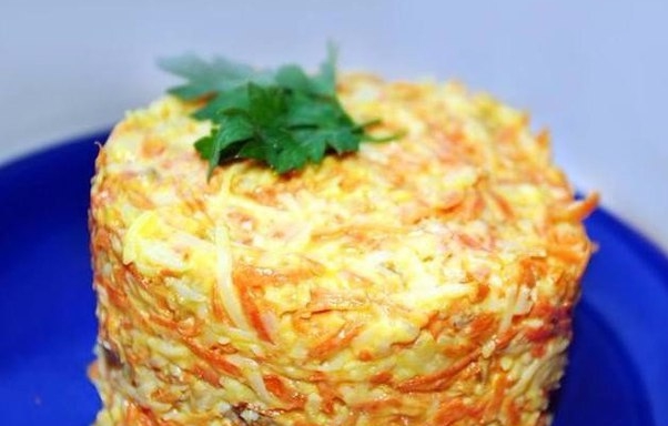 Салат из морковки с сыром: можно даже на ночь!