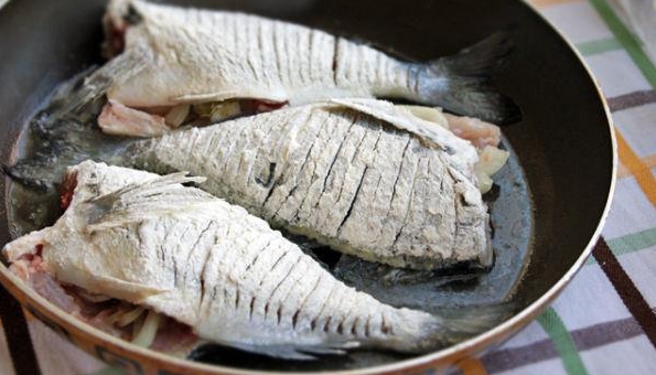 Как правильно жарить мясо и рыбу. 11 золотых советов
