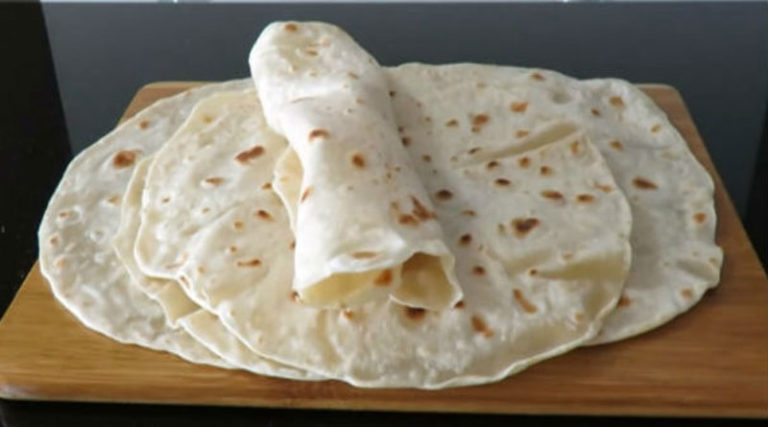 Тонкий лаваш в домашних условиях. Намного вкуснее магазинного!